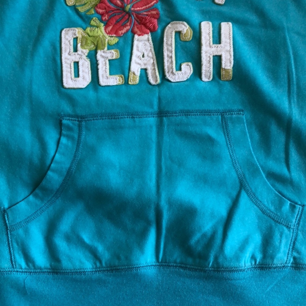 Miami Beach Tee - Picture 3 of 6